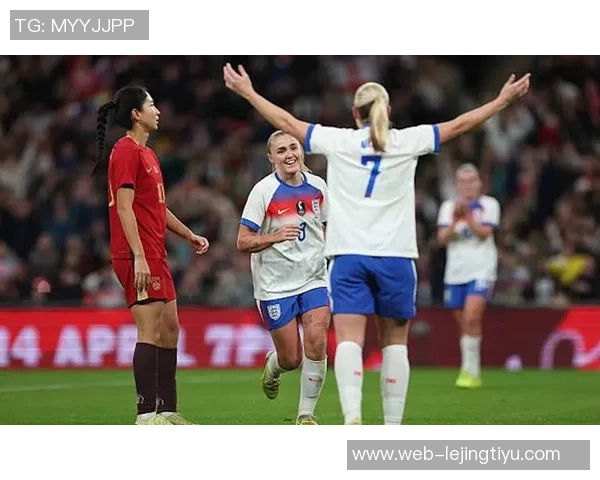 中国女足在温布利球场遭遇惨败英格兰队以8比0横扫对手