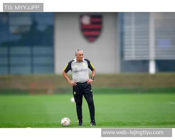 弗拉门戈夺解放者杯现场获颁2400万美元支票庆祝胜利