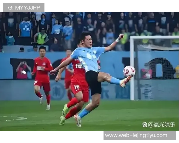 斯波指出双方球员对场地状况不满工作人员确认场地条件明显不合格